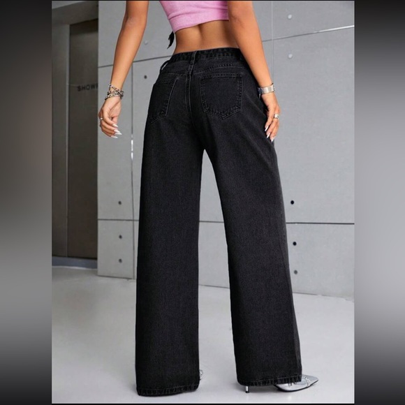 Washed Wide Leg Jeans 💖 - Picture 2 of 5